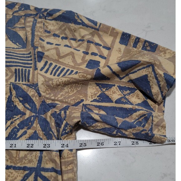 Alfred Shaheen By Reyn Spooner Tailored In Hawaii Tropical Tribal Shirt NWOT VTG - Picture 4 of 10